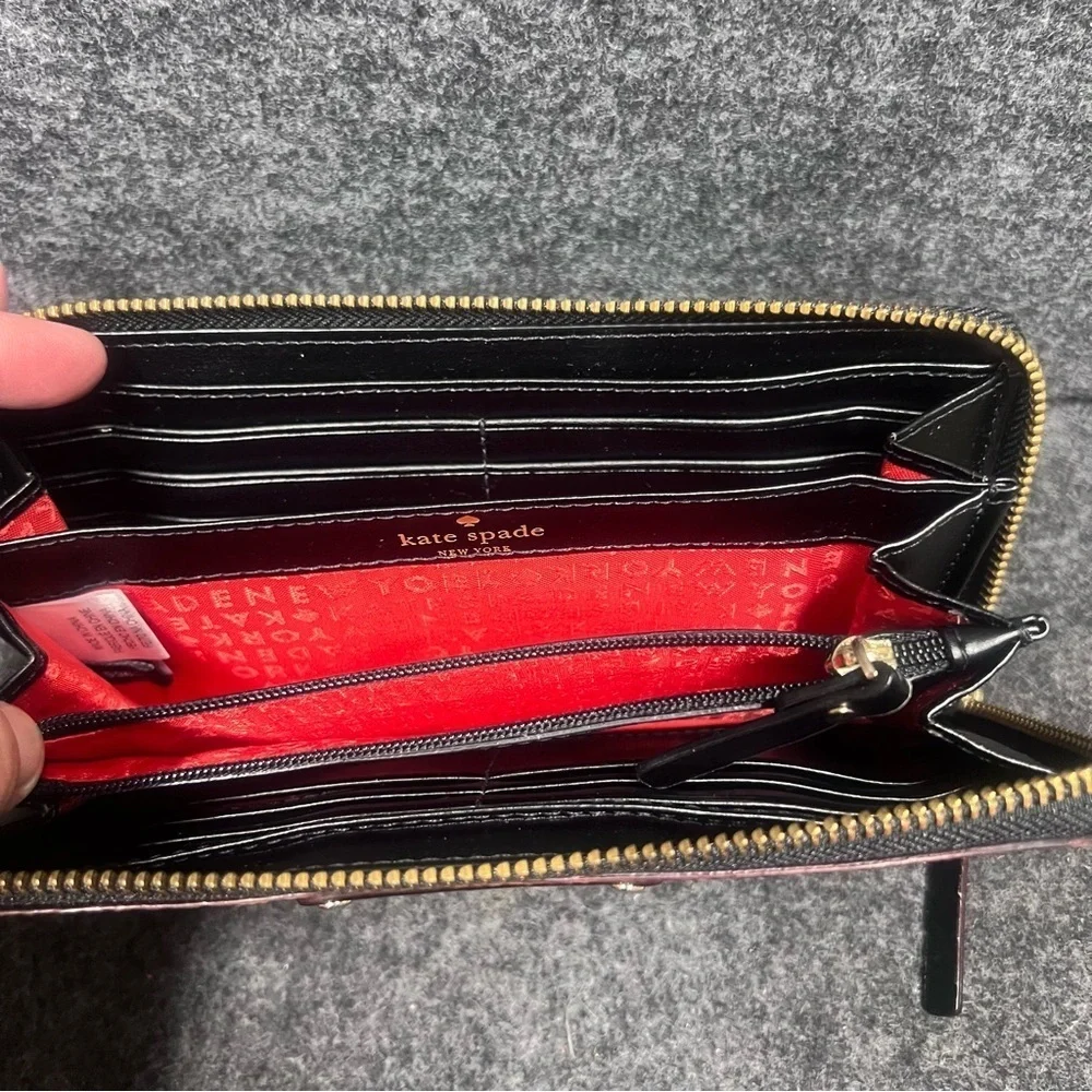 NWT Kate Spade Neda Black Pebbled Ace of Spades Zip Around Wallet